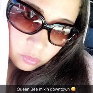 Meet your Posher, Vanessa