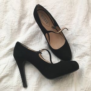 Black guess heels with strap size 9 faux suede