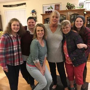 Meet your Posher, Lynnette