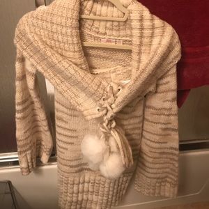 Beautiful Jlo sweater