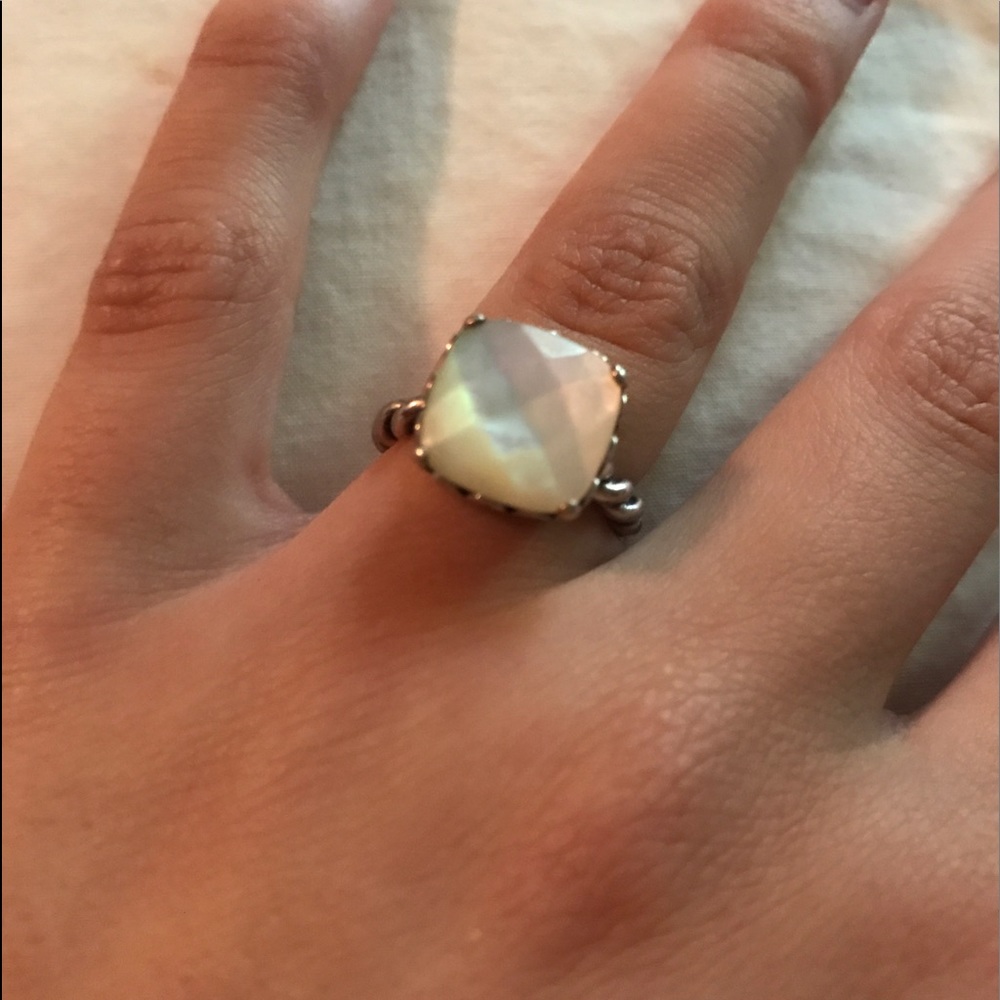 Pandora Ring