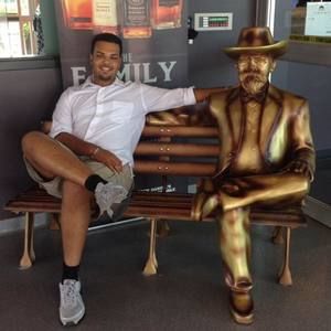 Meet your Posher, Kevin chandica