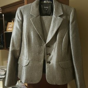 Very sparkly womens skirt suit!