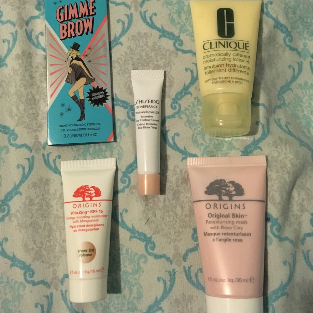 Cosmetic samples - Picture 3 of 3