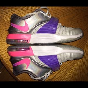 Meet your Posher, Emmett