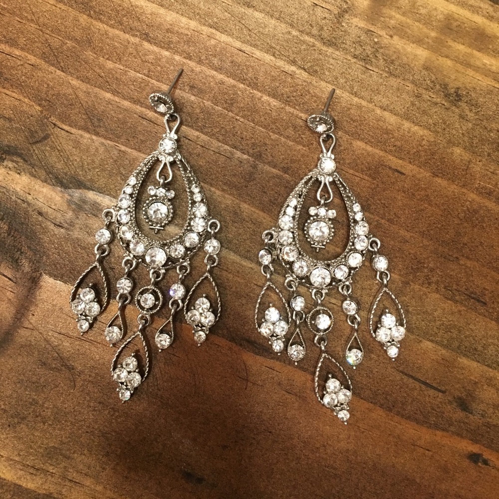Beautiful CZ chandelier earrings - silver