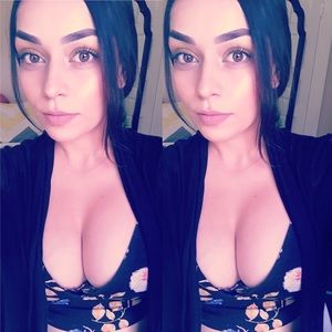 Meet your Posher, Miriam