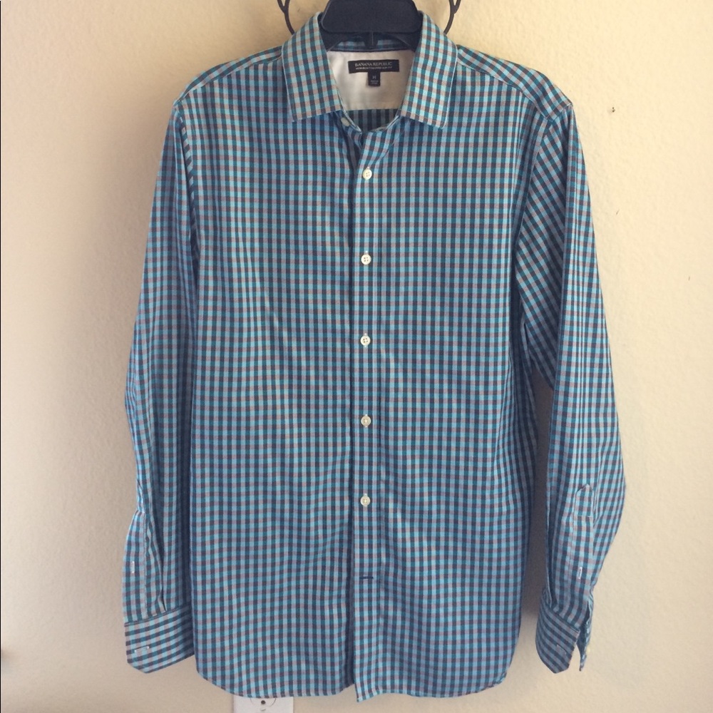 NWOT Men's Banana Republic Shirt.