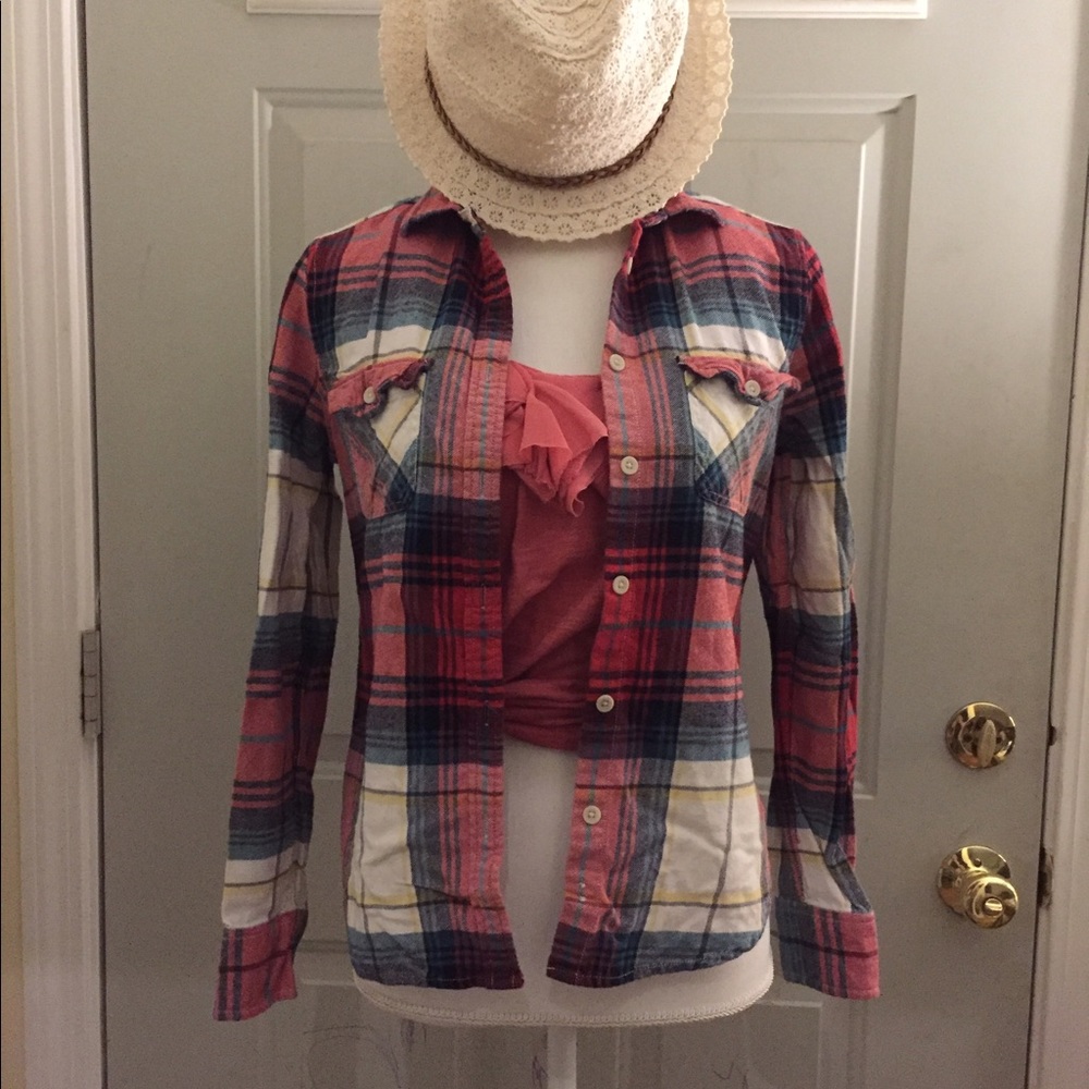 American eagle flannel size small.
