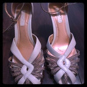 Unisa Beige and snake skin look