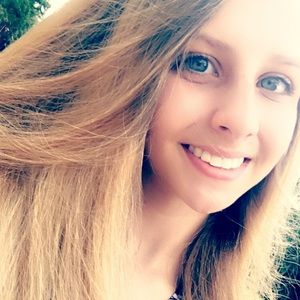 Meet your Posher, Allie