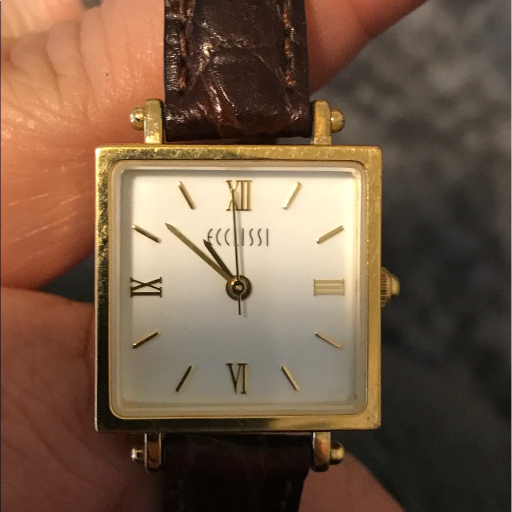 Square watch