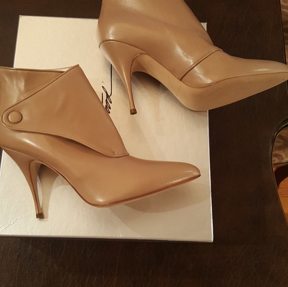 Brian Atwood Shoes - Brian Atwood Leather Ankle Boots NWT