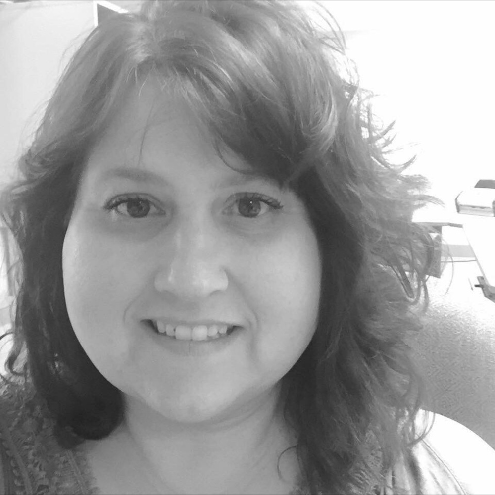 Meet your Posher, Della