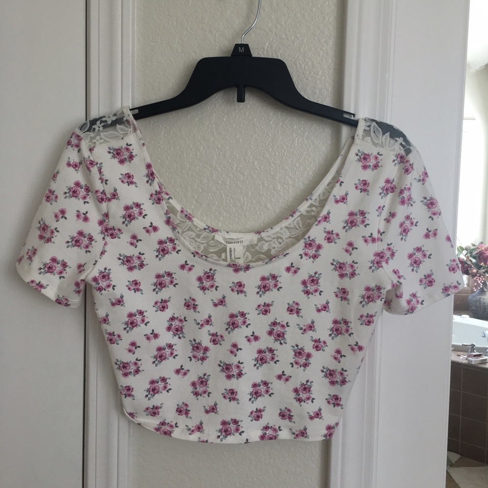 Pink/White Floral Crop Top