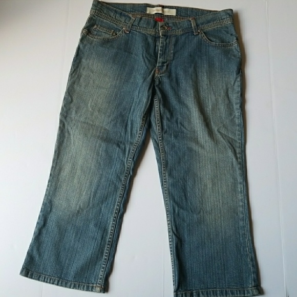 Mossimo Stone Wash Capri Jeans Size 15 - Picture 1 of 4