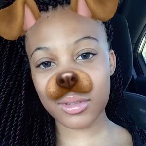 Meet your Posher, Krisdenae