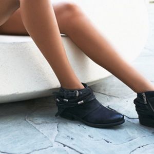 FREEPEOPLE A.S. 98 Western Boot