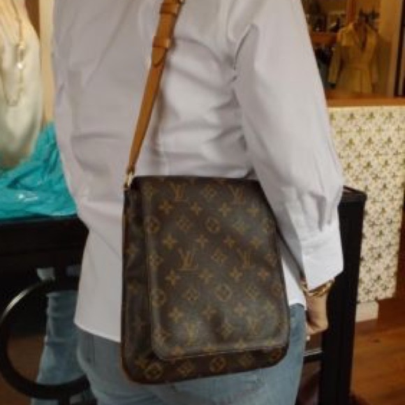💥SOLD💥 Louis Vuitton Musette Salsa bag - Picture 3 of 8