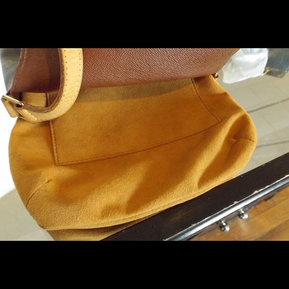 💥SOLD💥 Louis Vuitton Musette Salsa bag - Picture 6 of 8