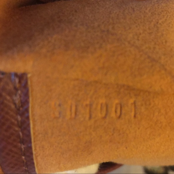 💥SOLD💥 Louis Vuitton Musette Salsa bag - Picture 8 of 8