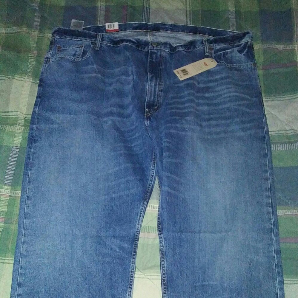 52 X 30  Levi Mens Blue Jeans