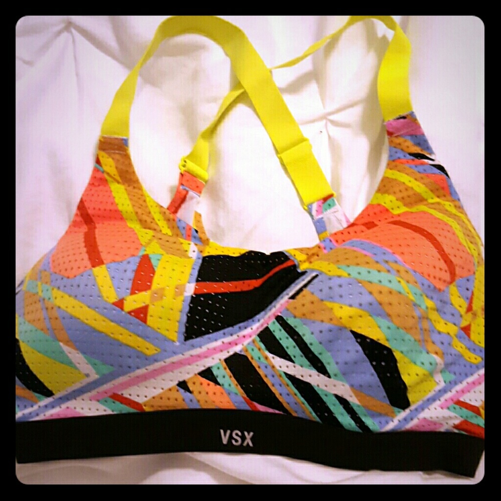 Victoria Secret sports bra
