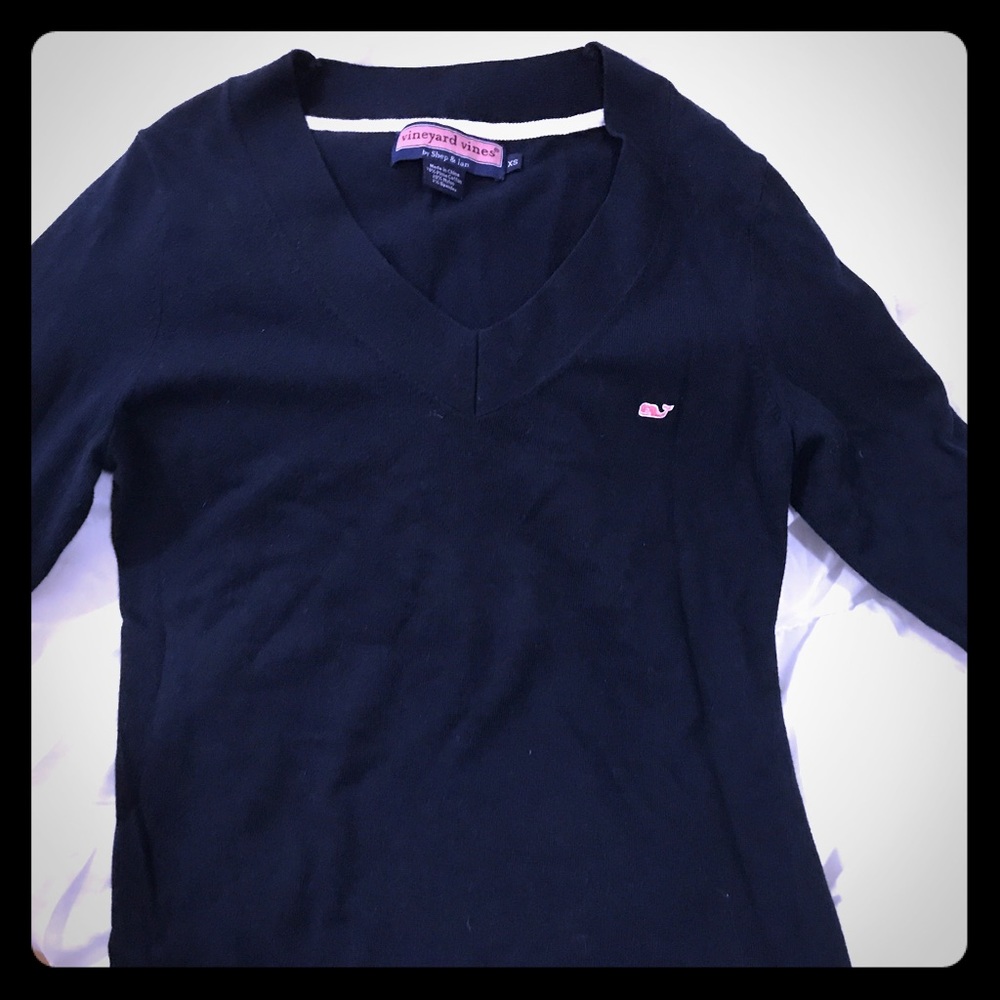 Navy (XS) Vineyard Vines sweater