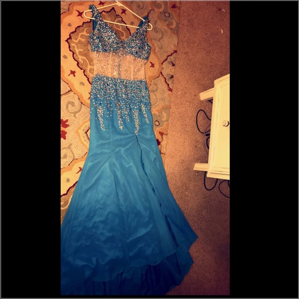 Prom dress