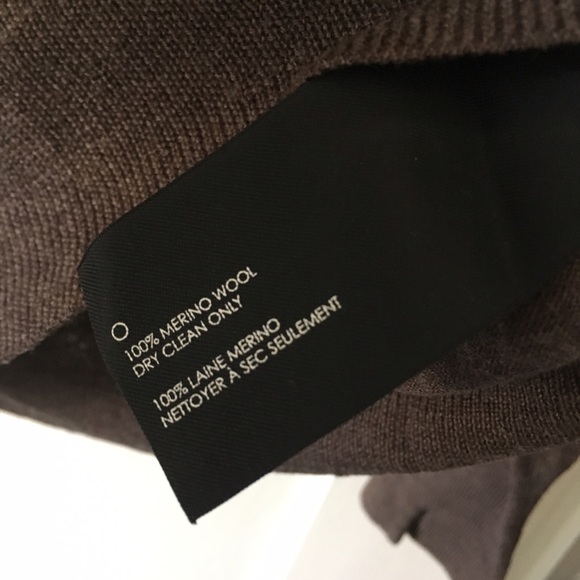 CLUB MONACO sweater - Picture 3 of 3