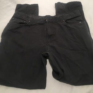 Van heusen men's chino size 38/32
