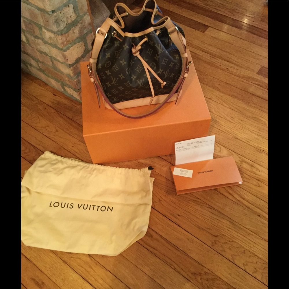 SOLD 💯Authentic Pristine Louis Vuitton Petite Noe