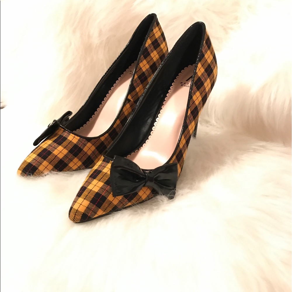 Gingham checkered heels 💛💛