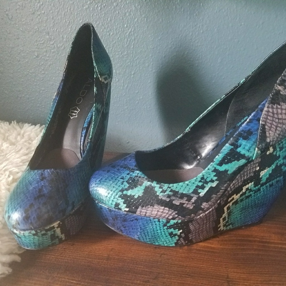 Aldo platform snake heels GORG! 39M/8.5M