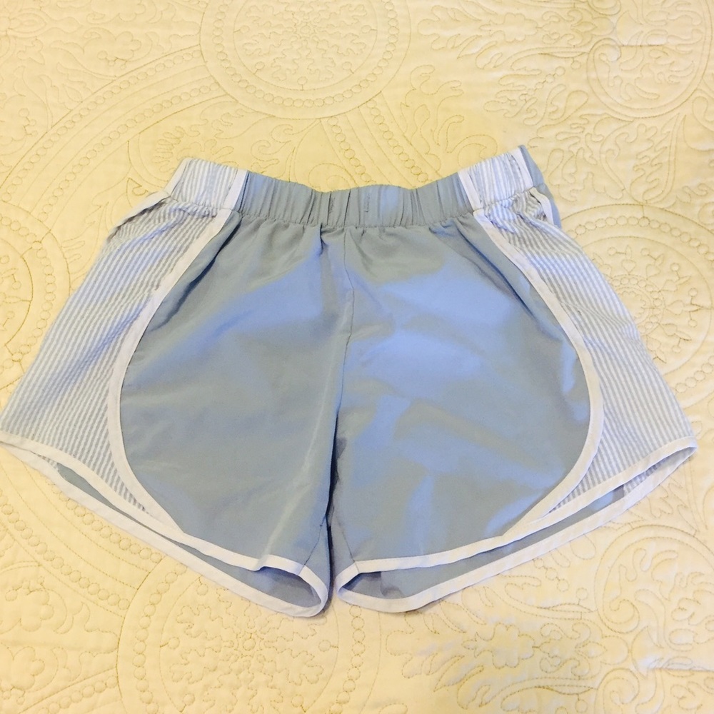 ⚫️ Blue stopped workout shorts