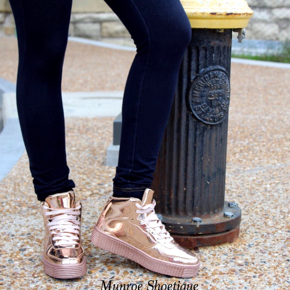ROSE GOLD METALLIC HIGH TOP FLATFORM CREEPERS