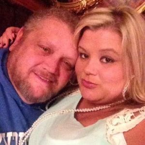 Meet your Posher, Lowanda