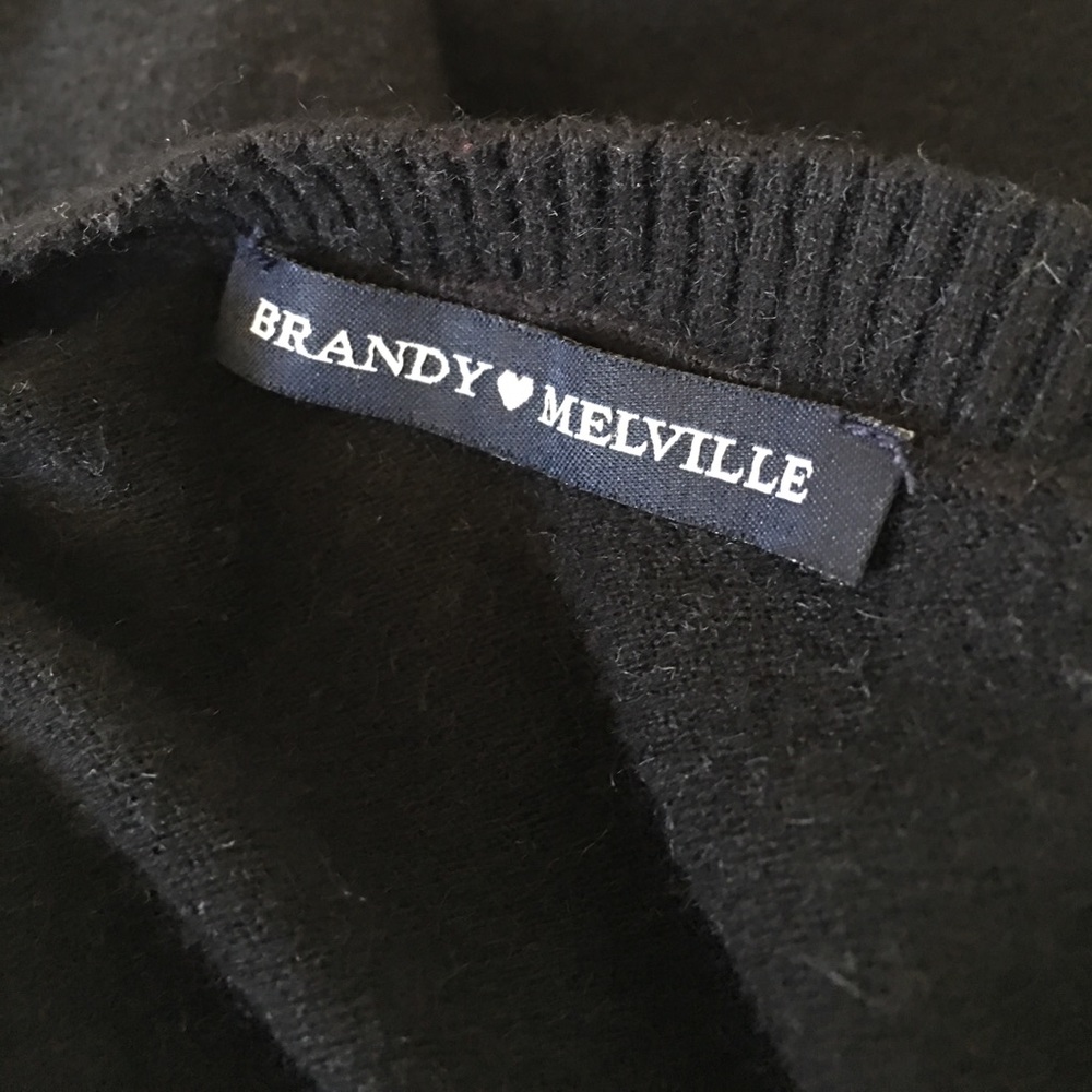 🌺SOLD🌺Brandy Melville Cecelia sweater 'bite me' - Picture 6 of 7