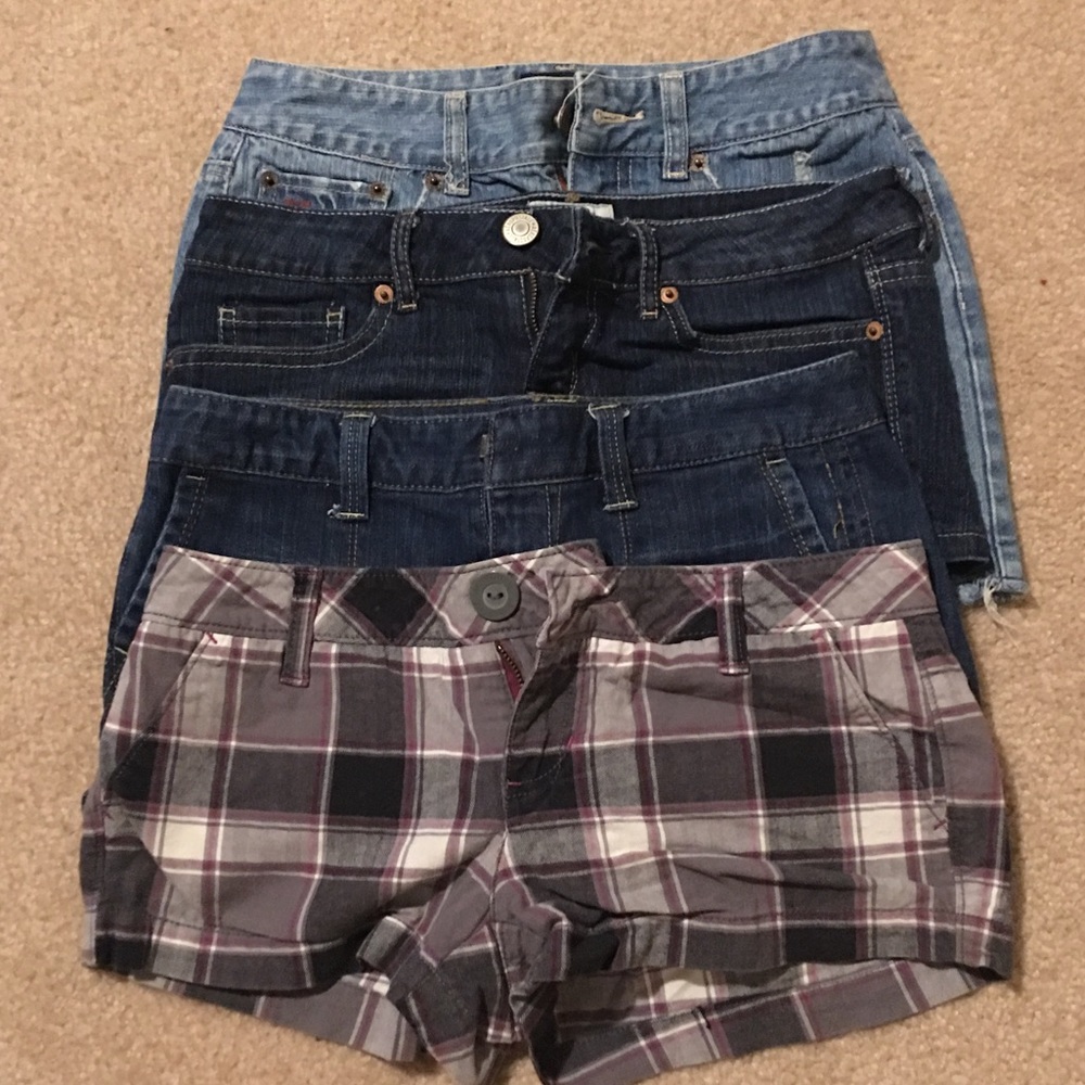 Gently Used Lot of 4 Abercrombie Shorts and Skirt