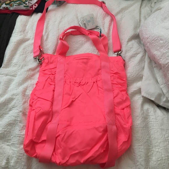 Awesome hot pink yoga bag w/ handle and strap - Picture 3 of 8