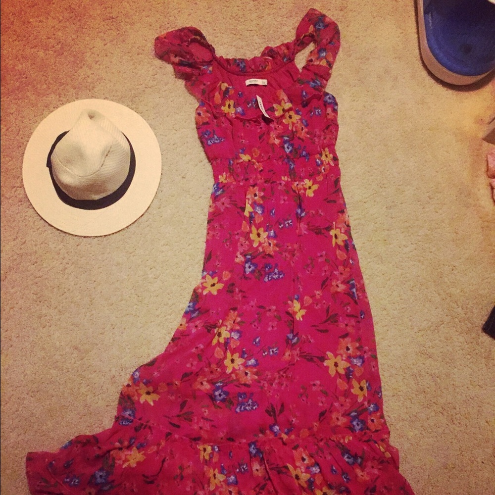 Old Navy Floral maxi dress