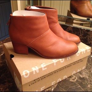 Toms Leila Bootie in Warm Tan Leather.