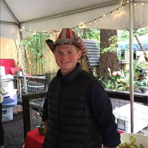 Meet your Posher, Jonathan