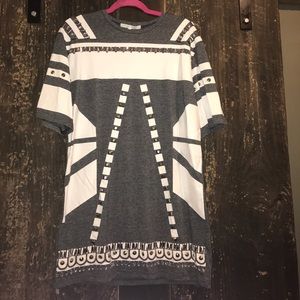 Embellished gray tunic