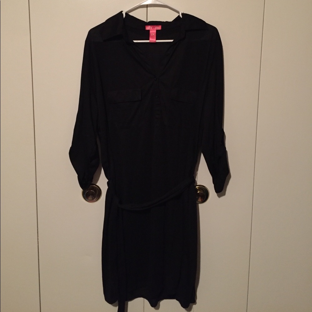 Casual black dress size 2x but fits like a large