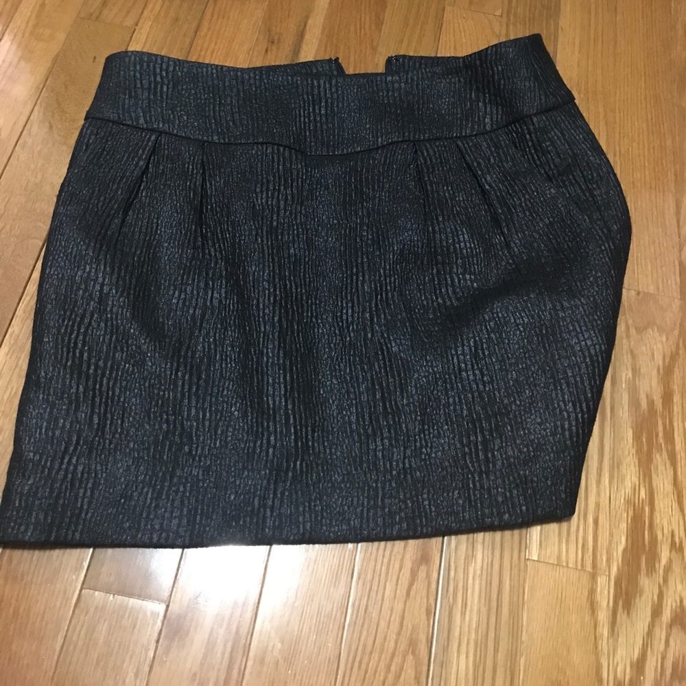 BCBG Maxazria (size 6) black skirt