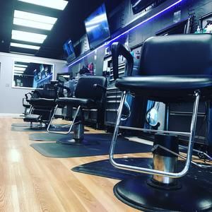 Meet your Posher, Elvis