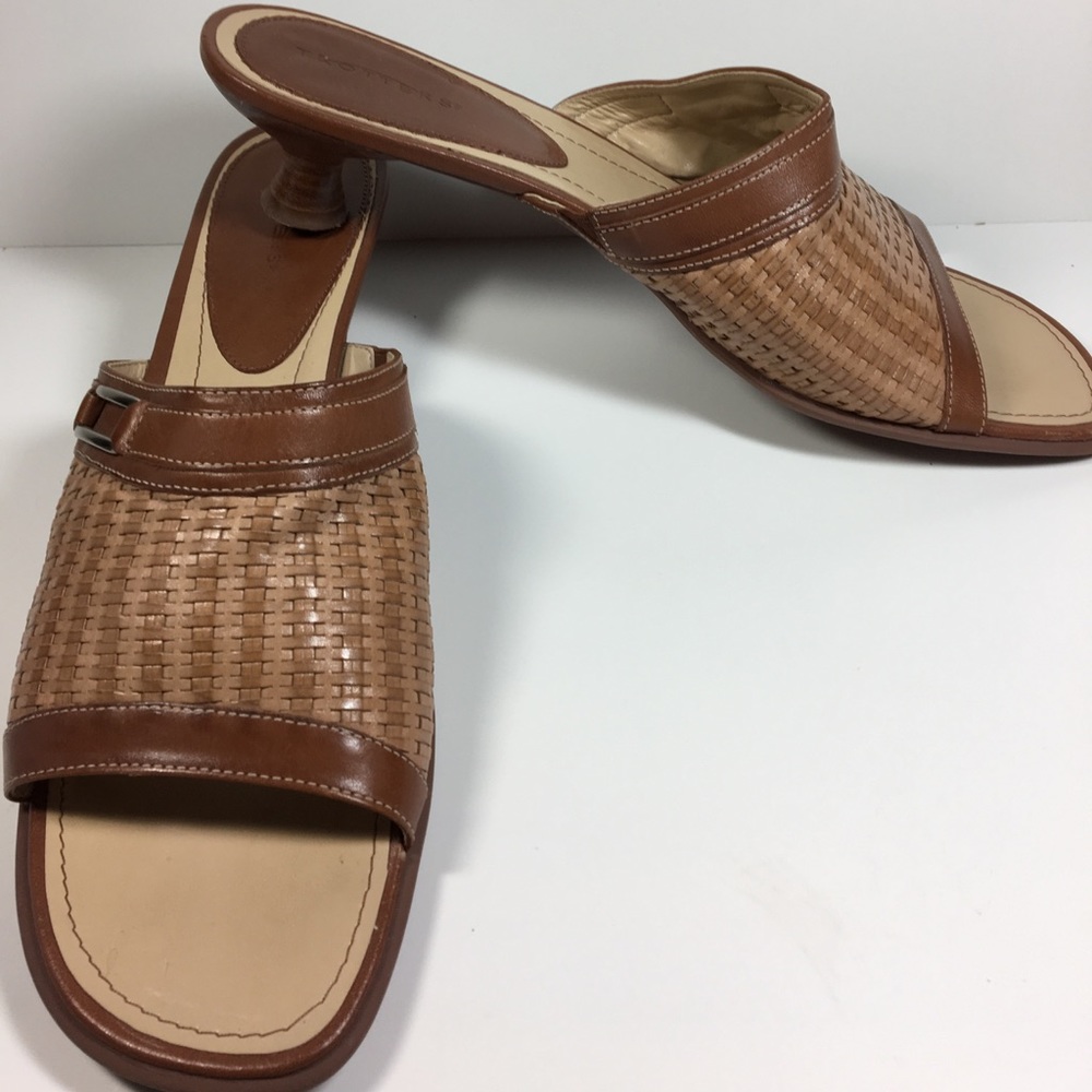 Trotters slide On Kitten Heels 10 N
