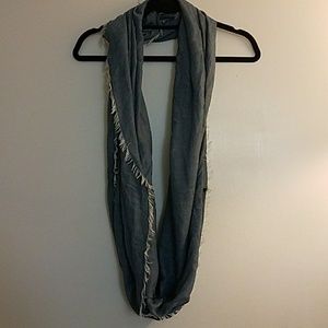Infinity scarf