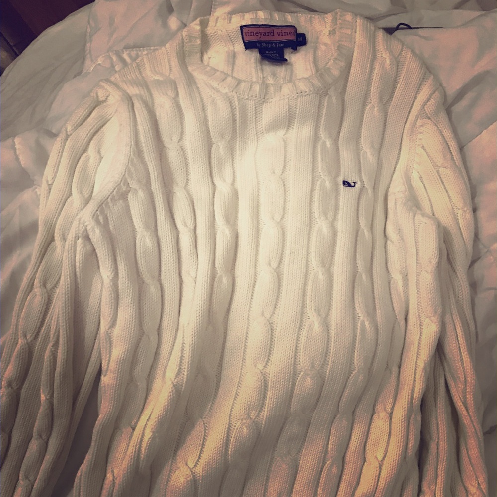 White vineyard vines (medium) sweater
